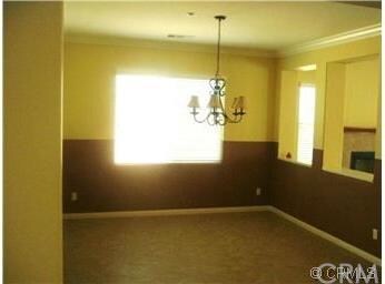Formal Dining Room, Crown Moulding