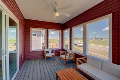 1200 Tivoli Cir, Oregon, WI 53575 - photo 4