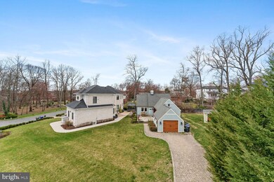 6422 Shady Ln, Falls Church, VA 22042 - photo 2