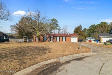 522 E Springhill Terrace, Jacksonville, NC 28546 - photo 4