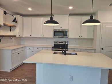 1520 Charles Blvd NE unit 28, Palm Bay, FL 32907 - photo 5