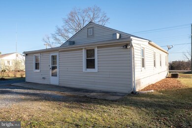 3416 Papermill Rd, Winchester, VA 22602 - photo 4