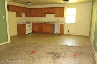 13 Yeager Rd, Mountain Top, PA 18707 - photo 3