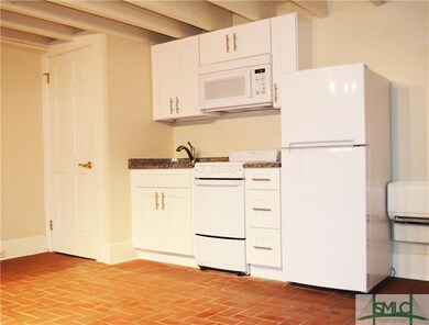 121 W Jones St unit Garden Front, Savannah, GA 31401 - photo 7