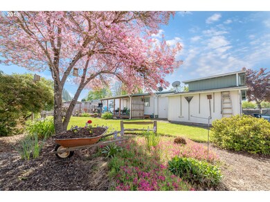 3106 U St, Springfield, OR 97477 - photo 4