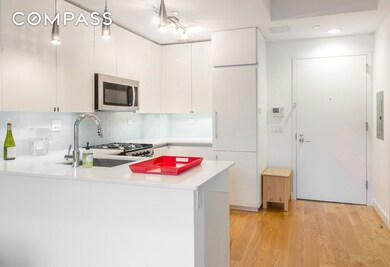 51 E 131st St unit 6A, New York, NY 10037 - photo 4