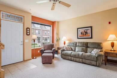 39 S Gardens Way, Fitchburg, WI 53711 - photo 5