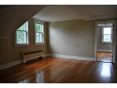 203 N Fenner Ave unit 4, Middletown, RI 02842 - photo 7