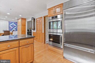 273 Winthrop Rd, Berwyn, PA 19312 - photo 5