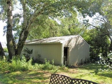 24295_7_PoleBarn