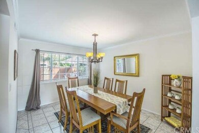 Dining room looks out to the back yard