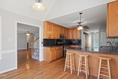 28-6316 Lost Acorn Way20240307_0028