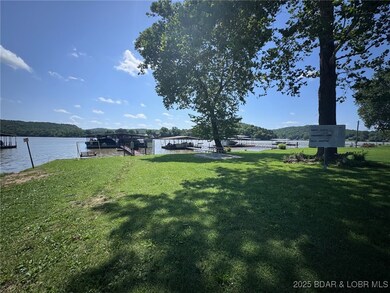 Community Lake Access Area