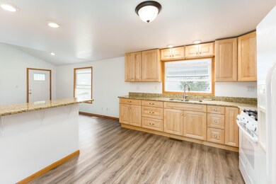 Shirley_Ave_31_BattleCreek_49014-11