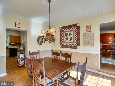 15406 Martins Hundred Dr, Centreville, VA 20120 - photo 7