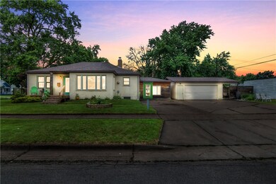 1418 Keith St, Eau Claire, WI 54701 - photo 2