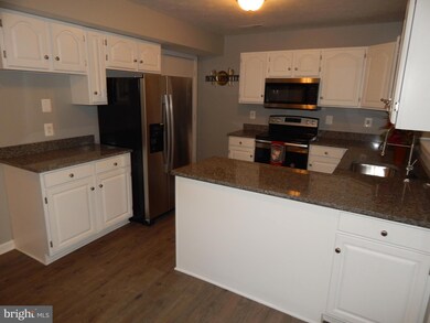 44196 Devonshire Way, California, MD 20619 - photo 5