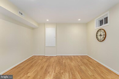 5912 Pocol Dr, Clifton, VA 20124 - photo 5