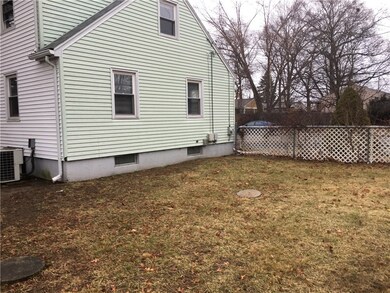 6 Adrian St, Warwick, RI 02886 - photo 4