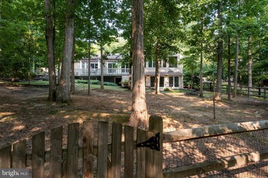 9740 S Park Cir, Fairfax Station, VA 22039 - photo 3