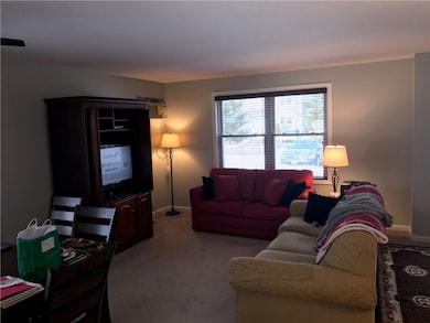 77 Quannacut Rd unit A, Westerly, RI 02891 - photo 5