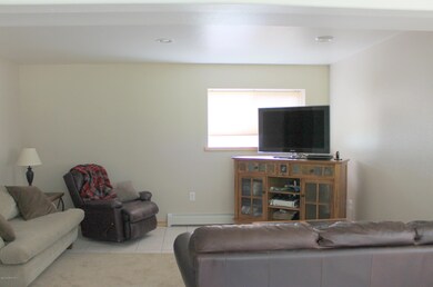 Family Room 4