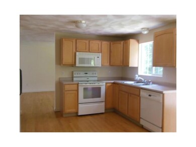 32 Cosmo St, Westerly, RI 02891 - photo 7