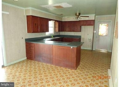 7225 Laurel Hill Ln, Rixeyville, VA 22737 - photo 3