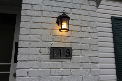 Welcome to 119 Shull!