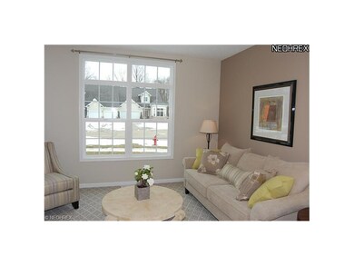 Picture-perfect den or home office