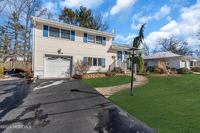 Front of Home3
