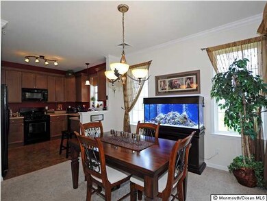 222 Mill Pond Way unit 222, Eatontown, NJ 07724 - photo 3