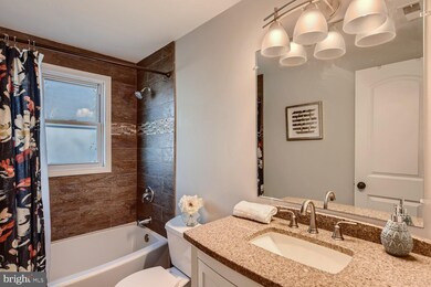 3633 Greenvale Rd, Baltimore, MD 21229 - photo 7