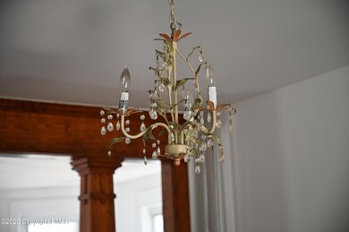 2023 405 E. Center street lighting dinin