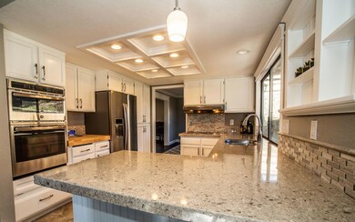 Kamp kitchen 2