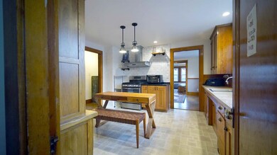 94 Grove St unit 2, Dover, NH 03820 - photo 6