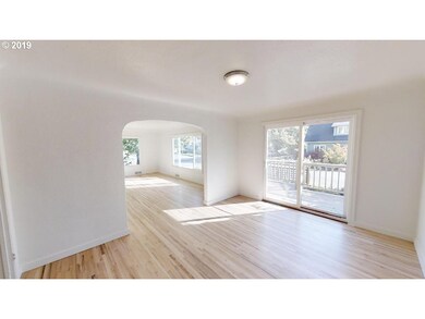 2290 Agate St, Eugene, OR 97403 - photo 6