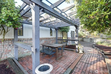 Golf Course Patio Setting