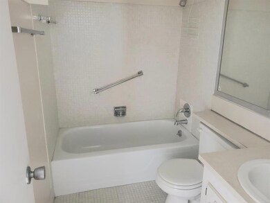 166 Easthampton G, West Palm Beach, FL 33417 - photo 7