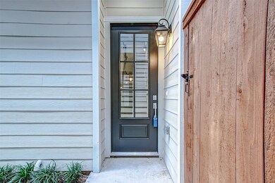 5114 Pine Reach Dr, Houston, TX 77018 - photo 4