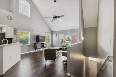 10462 White Lake Ct, Tampa, FL 33626 - photo 3