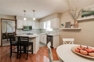 5021 Stearns St, Shawnee, KS 66203 - photo 6