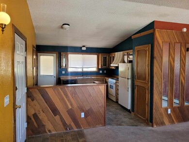 566 1/2 Garfield Dr unit D, Grand Junction, CO 81504 - photo 5