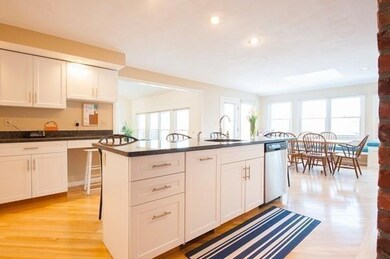 7 Leo Chasse Way, Framingham, MA 01701 - photo 4