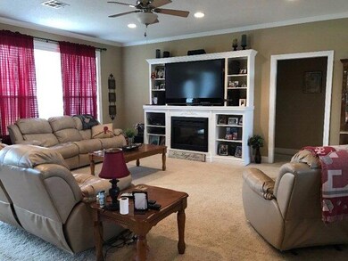 74 Joshbury Circle LAUREL, MS 39443 9