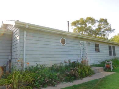 18005 Lawndale Ave, Homewood, IL 60430 - photo 3