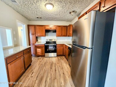 3851 Jammes Rd, Jacksonville, FL 32210 - photo 6