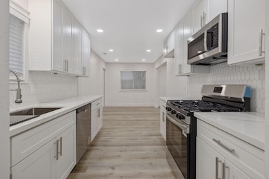 4024 W Howard Ave, Visalia, CA 93277 - photo 7