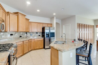 Prep Space, dbl ovens, SS appliances