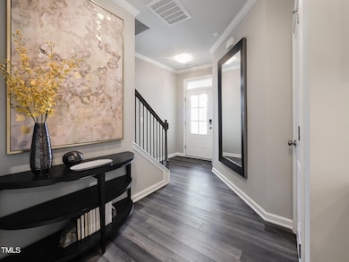 05_805HollyBluffLane_005_mls